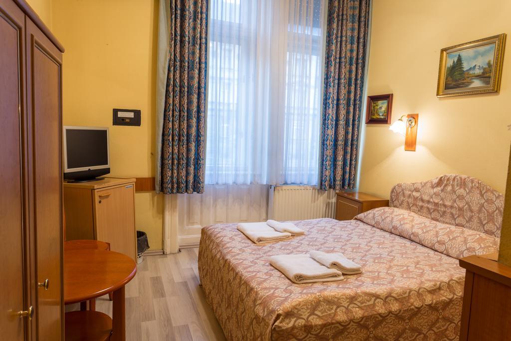 Hotel City Swing Budapest Eksteriør billede