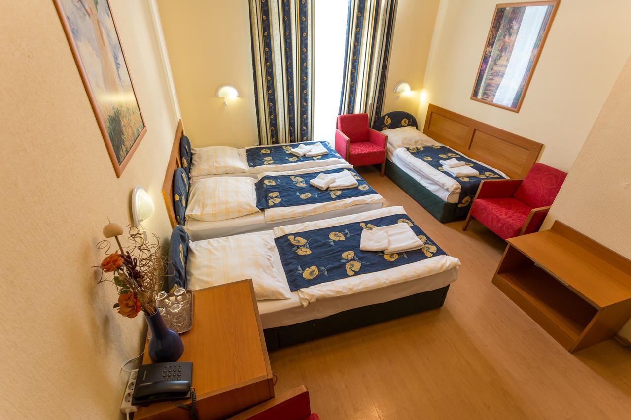 Hotel City Swing Budapest Eksteriør billede